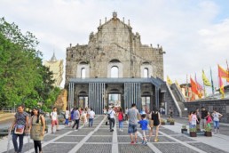Online marketing to Chinese tourists